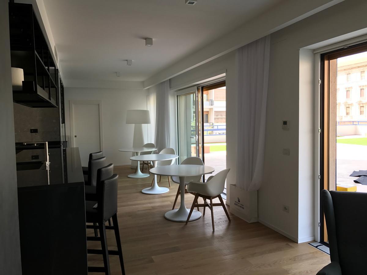 Myhome 75 Premium Luxury B&B ペスカーラ エクステリア 写真