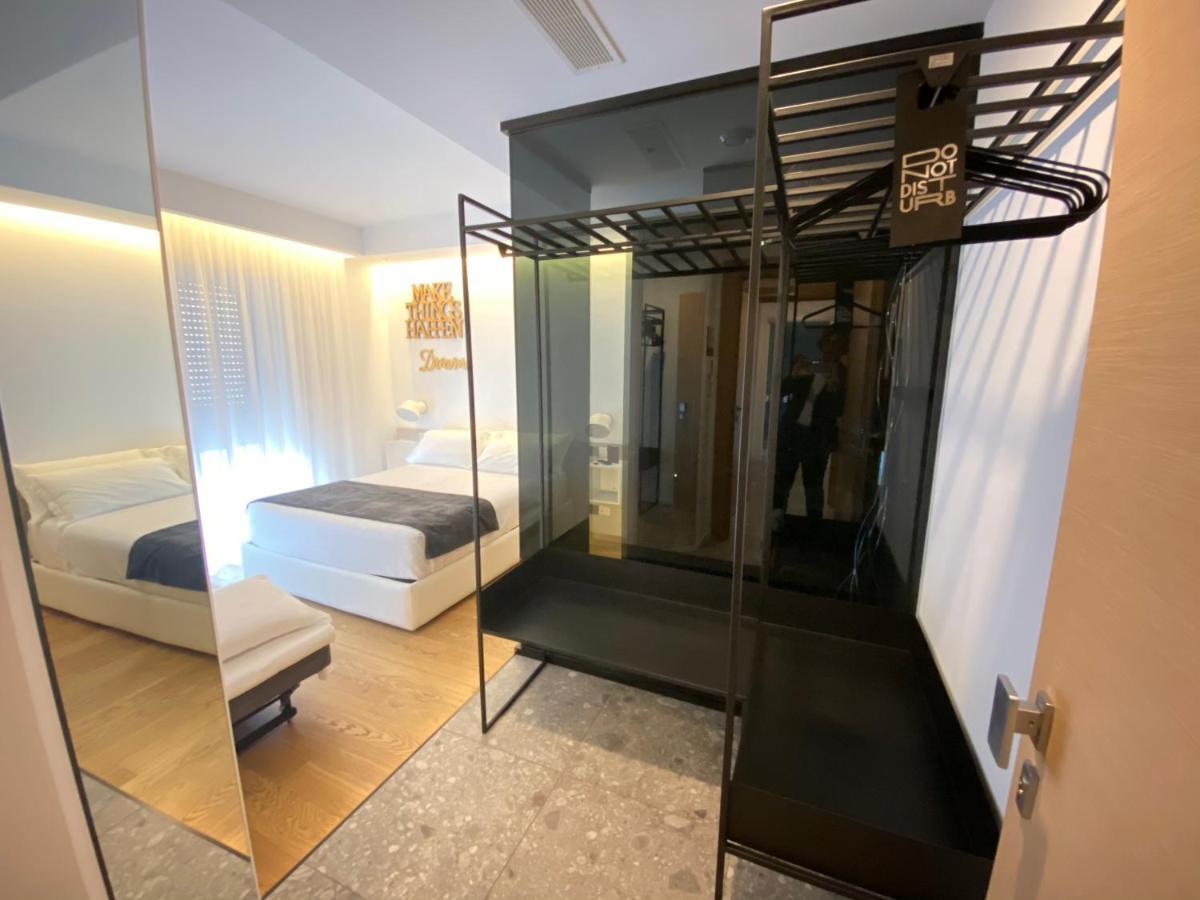 Myhome 75 Premium Luxury B&B ペスカーラ エクステリア 写真